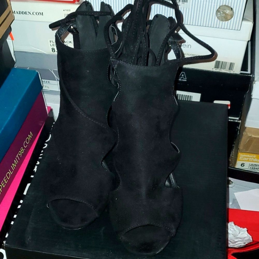 Black heels